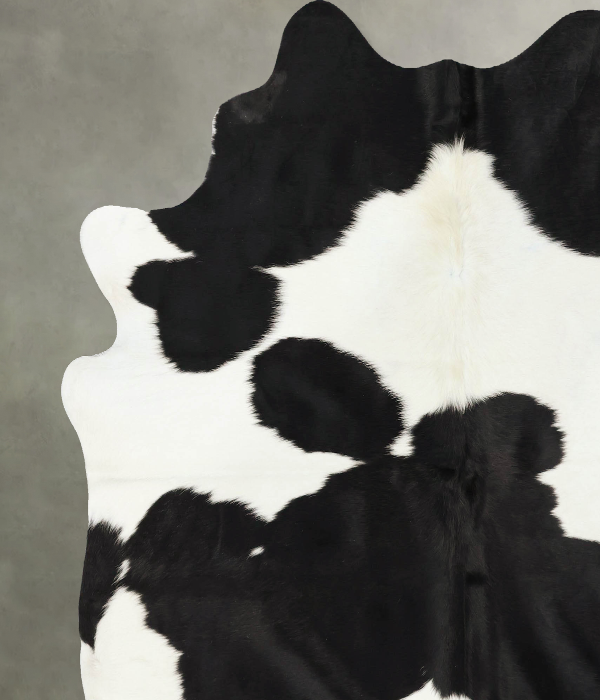 Black and White Cowhide Rug #B24532