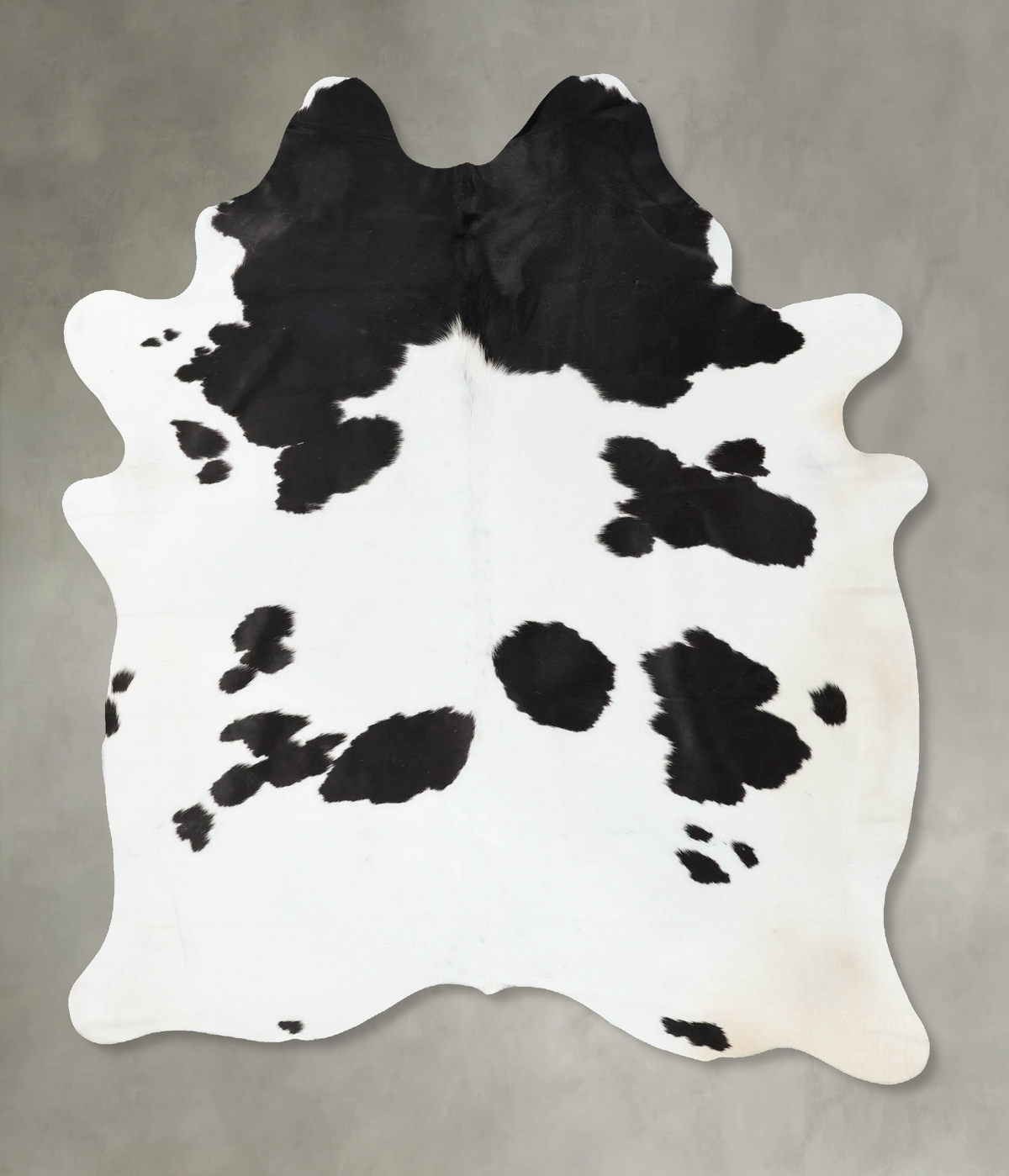 Black and White Cowhide Rug #B24651