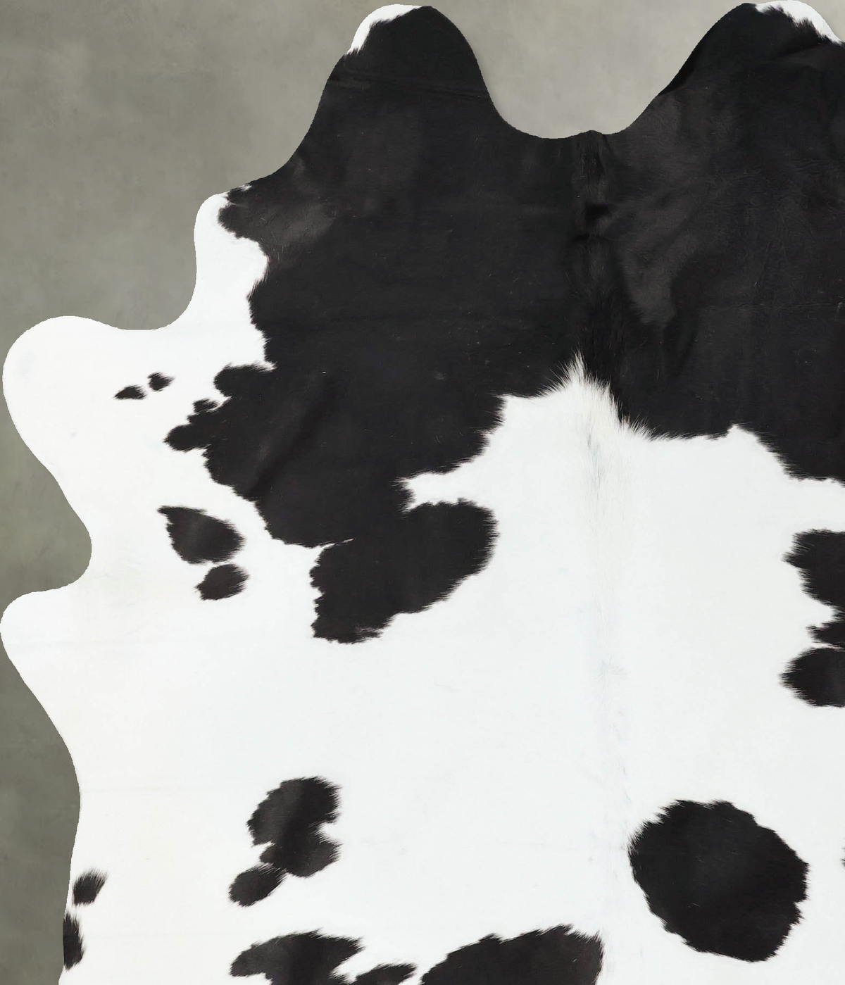 Black and White Cowhide Rug #B24651