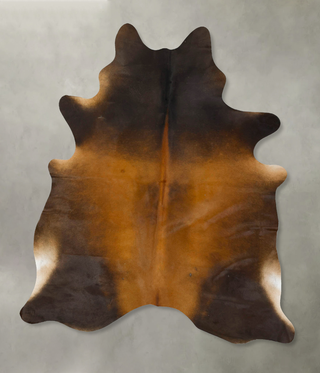 Warm Caramel X-Large Brazilian Cowhide Rug 7'6"H x 5'9"W #B24722 by Hu