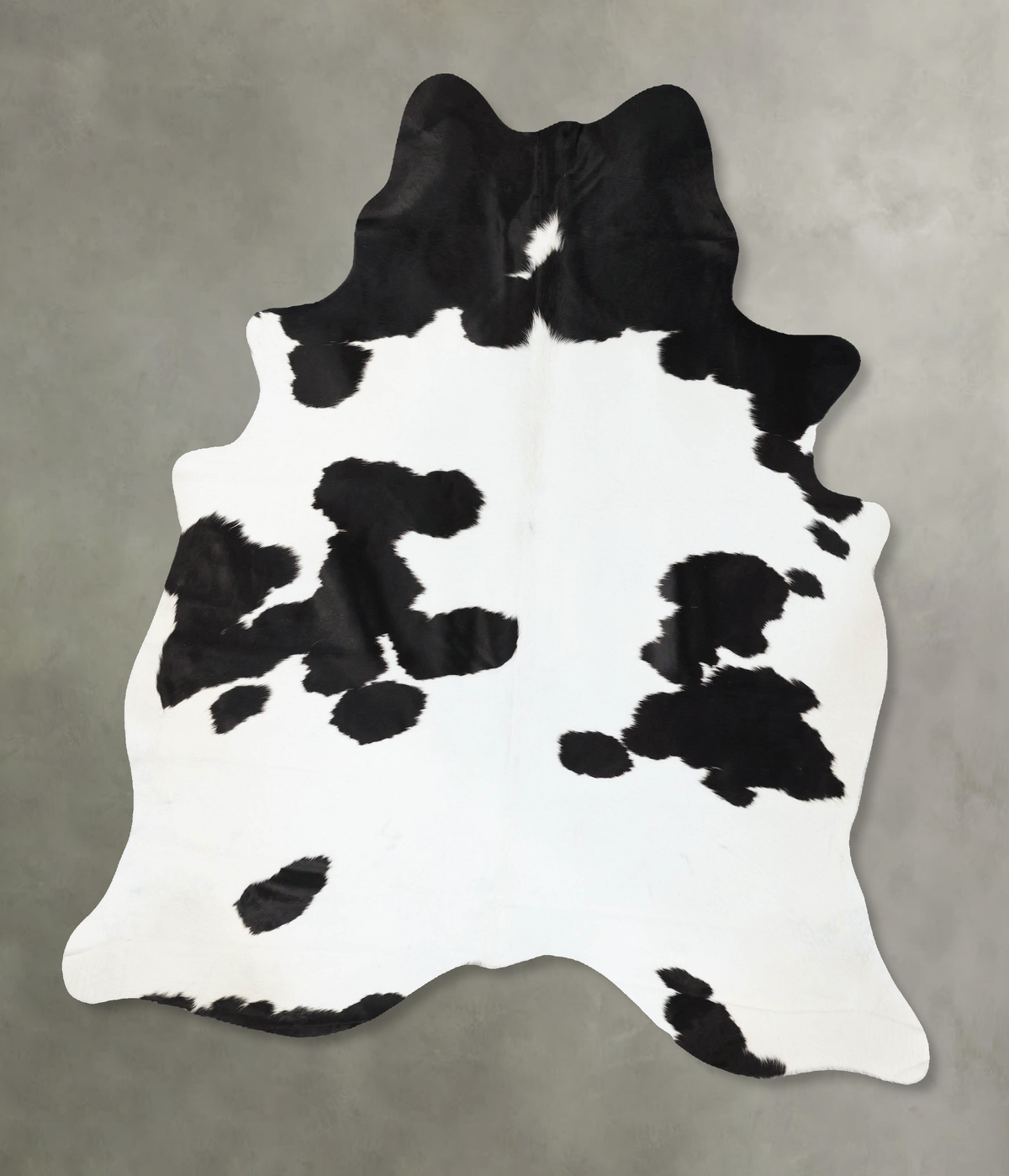 Black and White Cowhide Rug #B25223