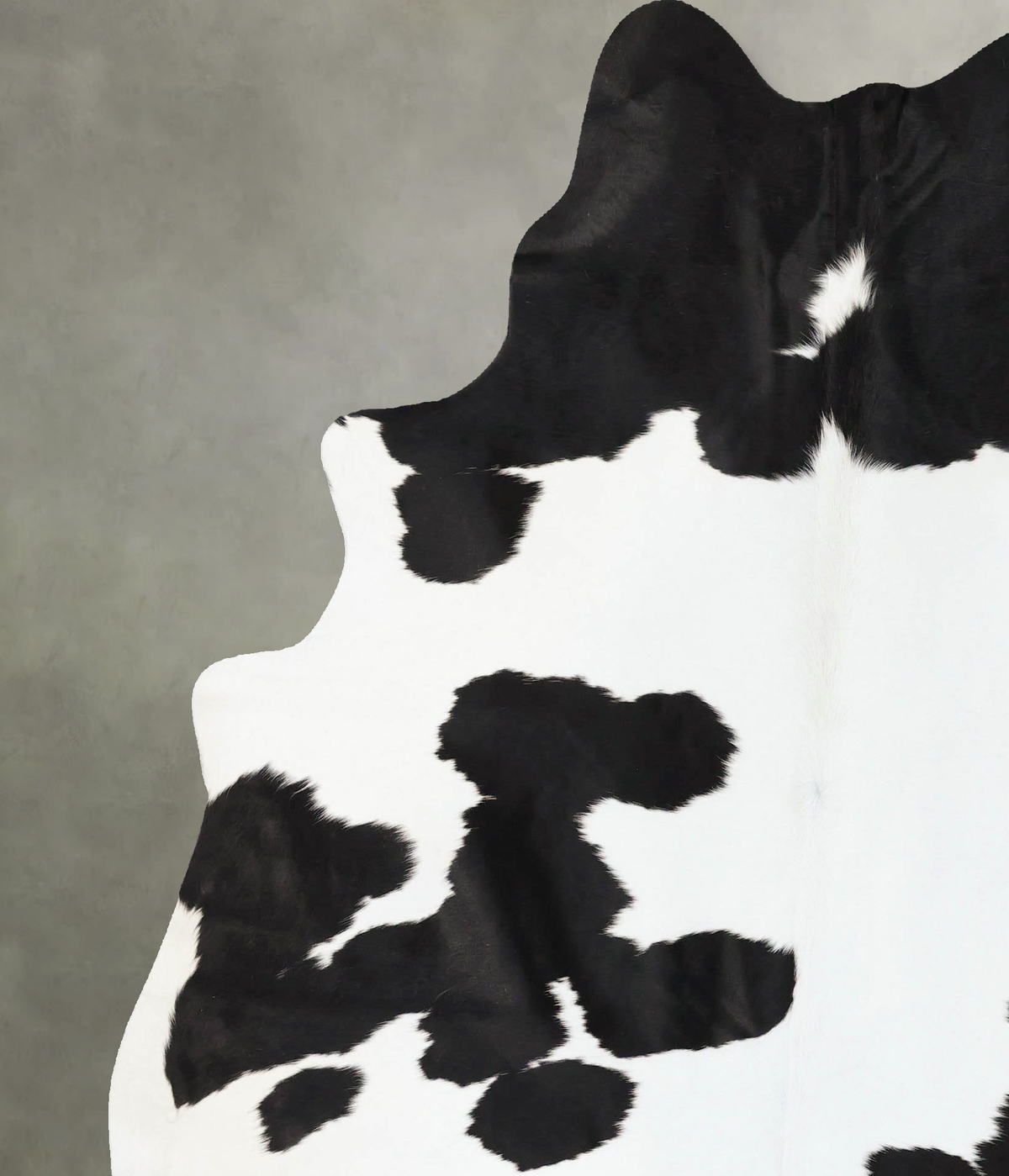 Black and White Cowhide Rug #B25223
