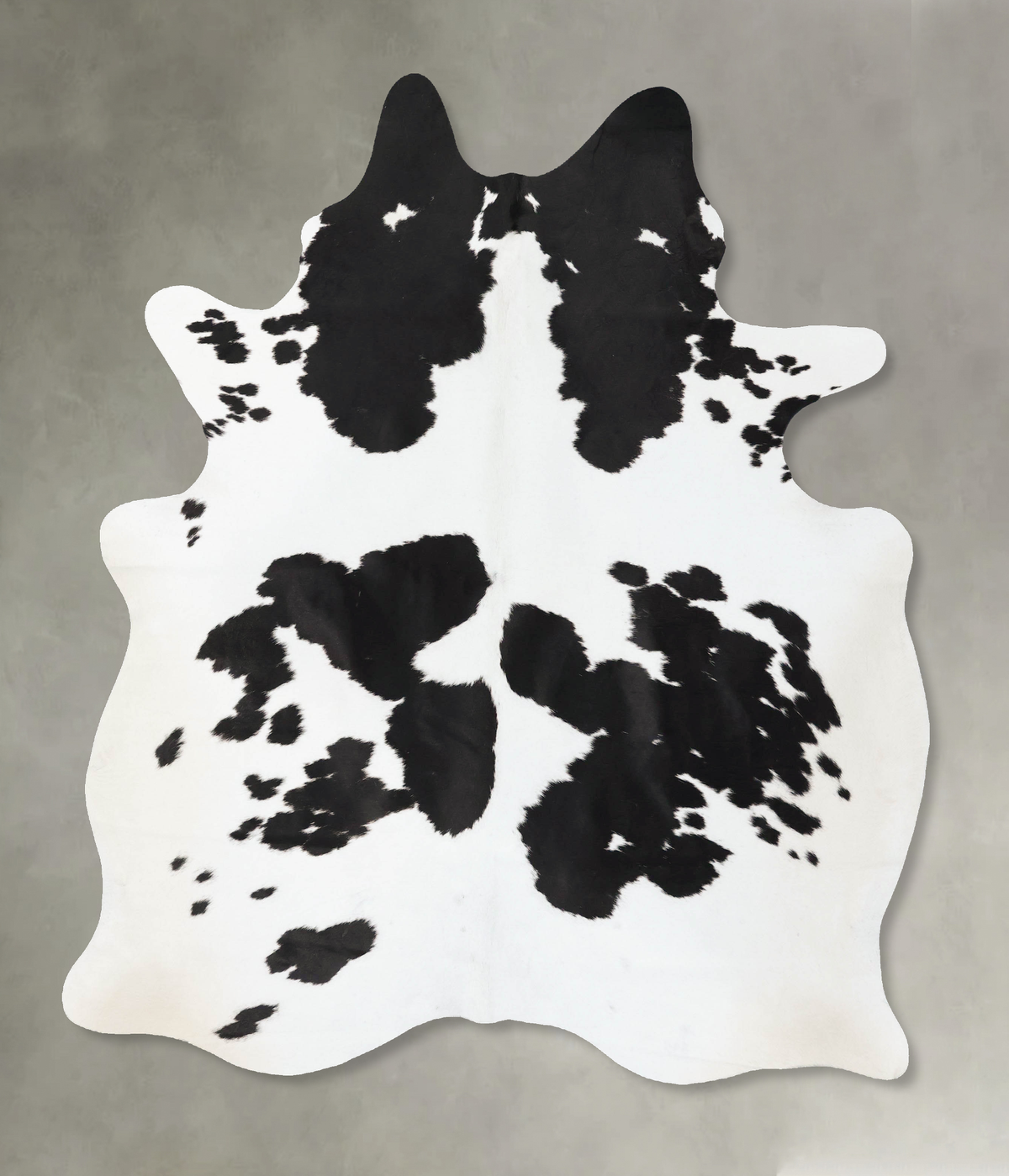 Black and White Cowhide Rug #B25224