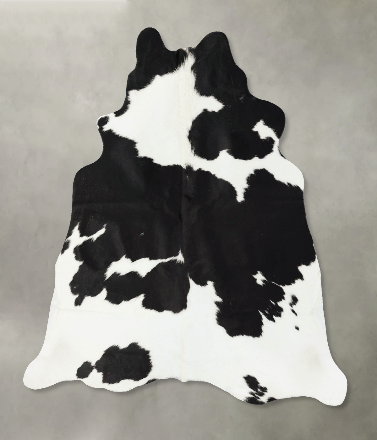 Black and White Cowhide Rug #B25225