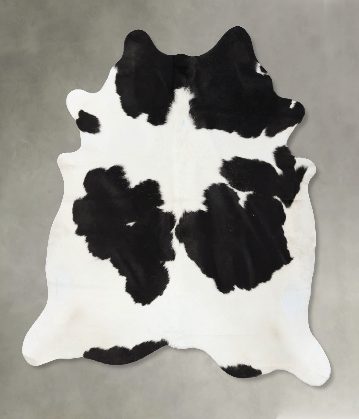 Black and White Cowhide Rug #B25252