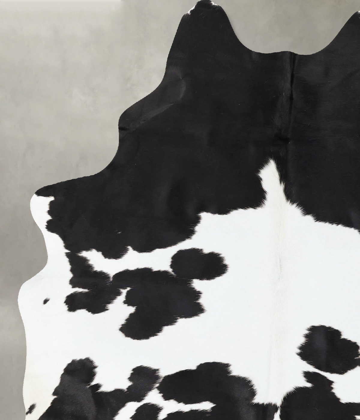 Black and White Cowhide Rug #B25264