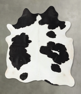 Black and White X-Large Brazilian Cowhide Rug 7'0"H x 6'0"W #B25289 by Hudson Hides