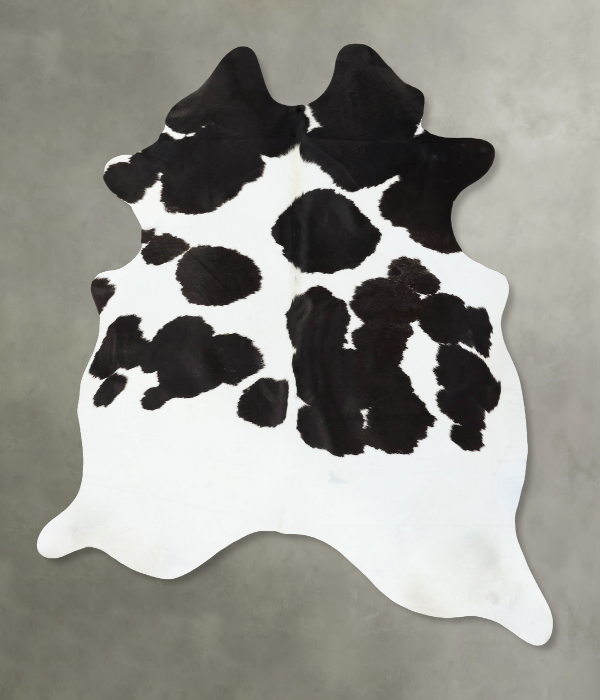 Black and White Cowhide Rug #B25320