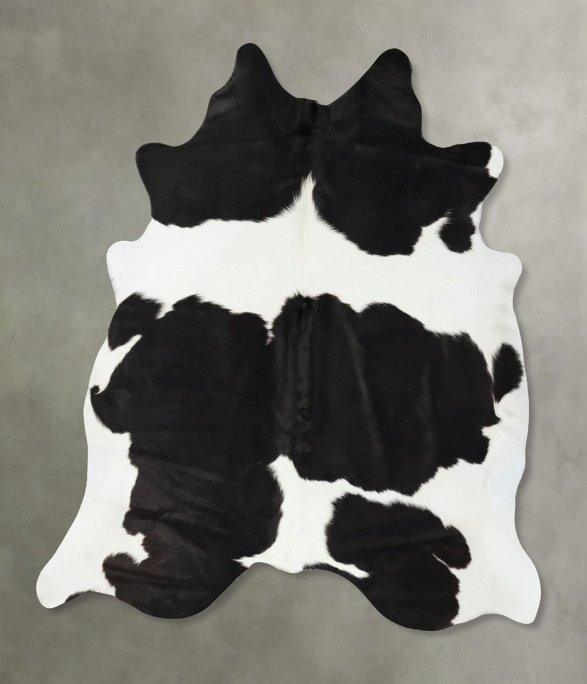 Black and White Cowhide Rug #B25321