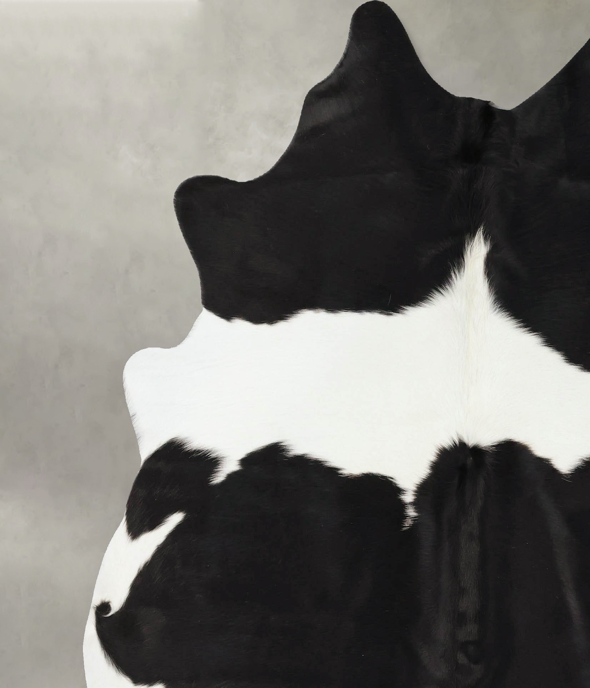 Black and White Cowhide Rug #B25321