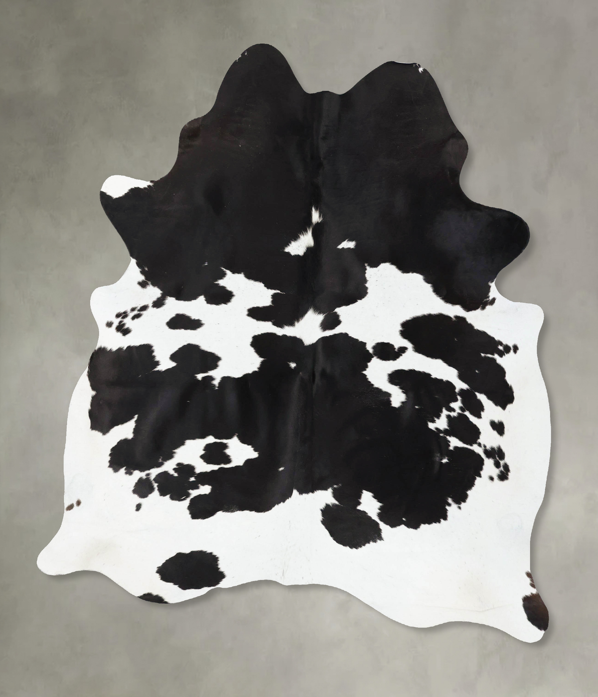 Black and White Cowhide Rug #B25324