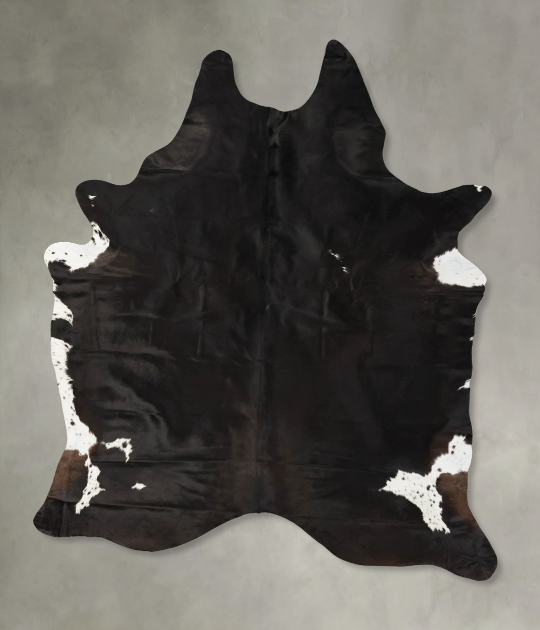 Solid Black XX-Large Brazilian Cowhide Rug 9'0"H x 6'7"W #B25402 by Hu