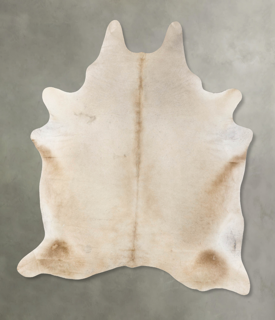 Champagne XX-Large Brazilian Cowhide Rug 8'8"H x 6'11"W #B25505 by Hud