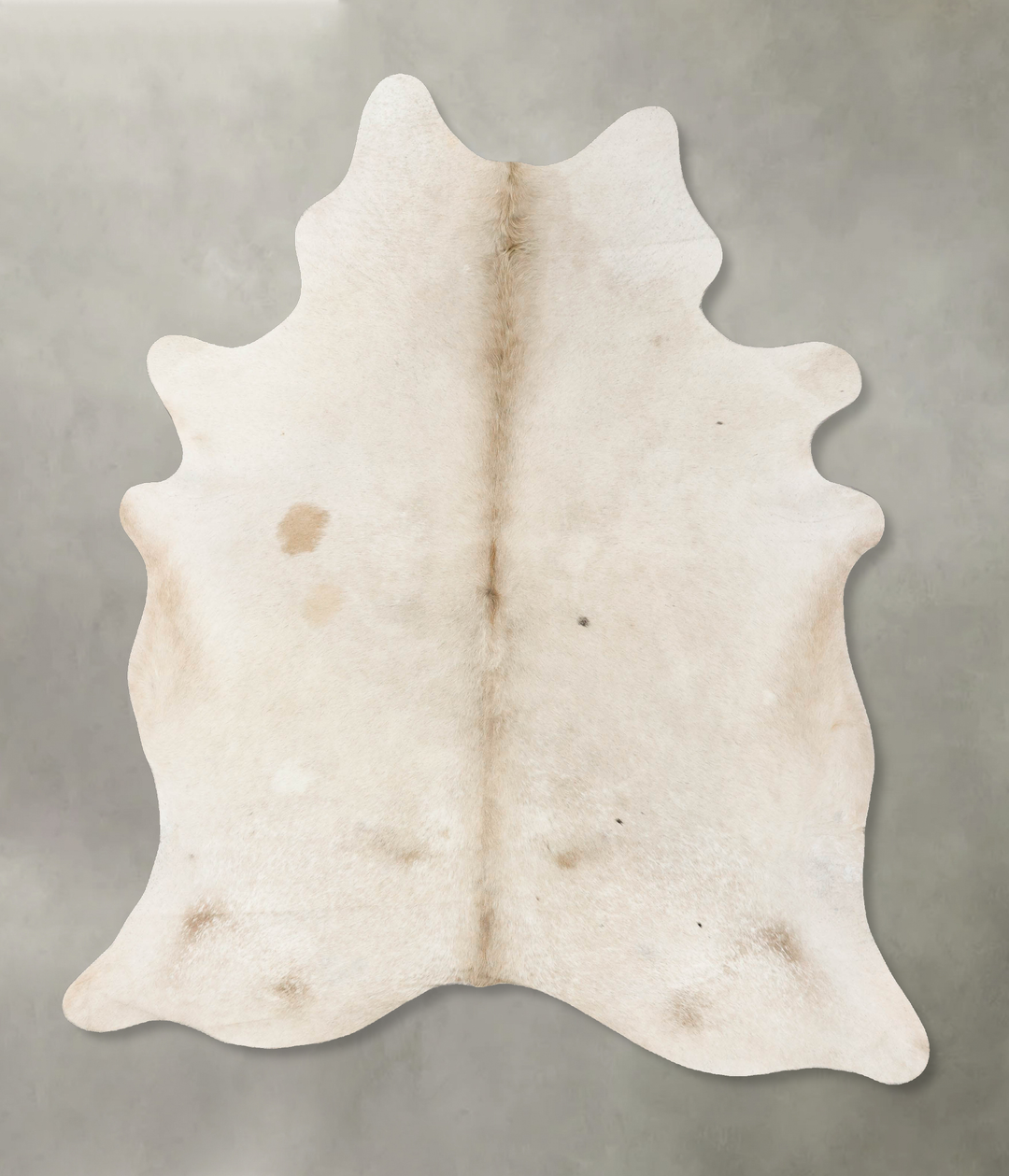 Champagne X-Large Brazilian Cowhide Rug 7'7"H x 6'1"W #B25535 by Hudso