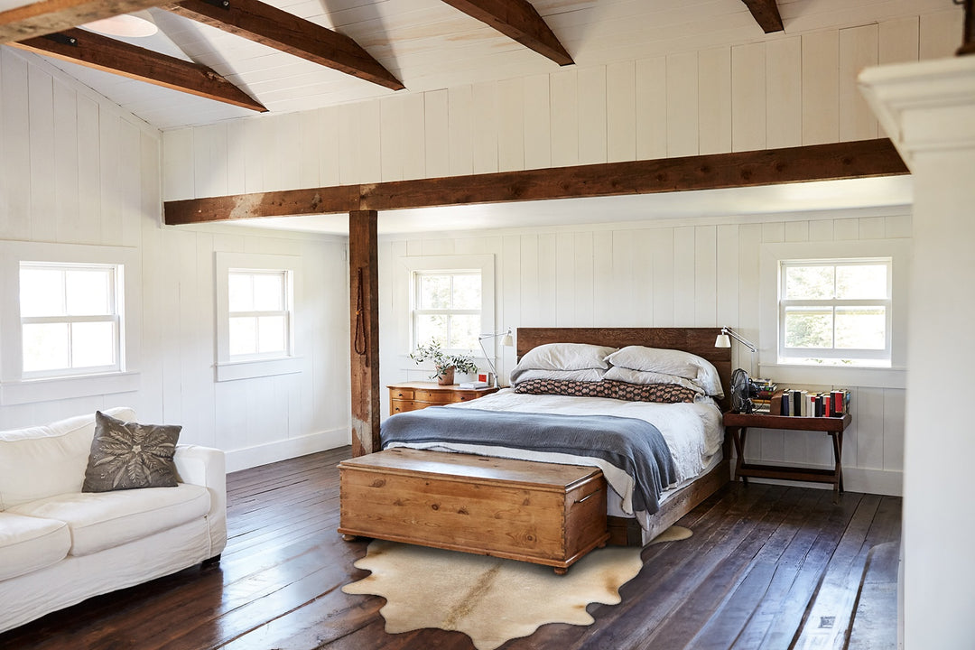 Champagne X-Large Brazilian Cowhide Rug 7'6"H x 6'3"W #B25621 by Hudso