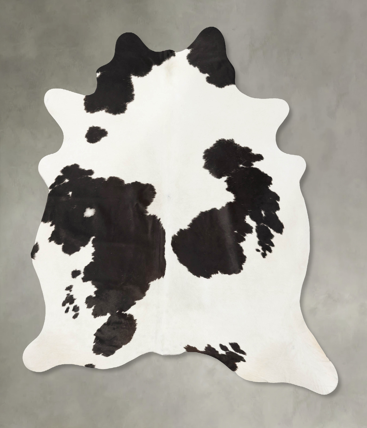 Black and White Cowhide Rug #B25633