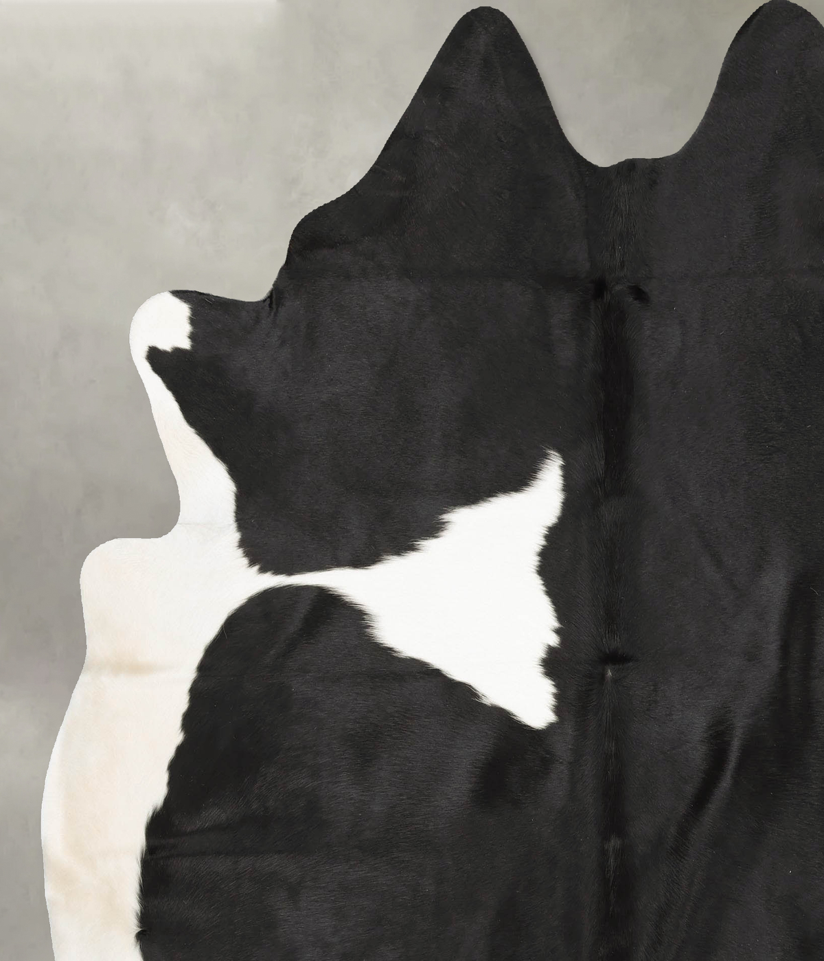Black and White X-Large Brazilian Cowhide Rug 7'5"H x 6'5"W #B27322 by Hudson Hides