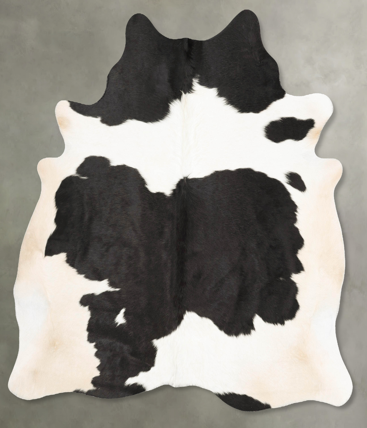 Black and White Cowhide Rug #B27567