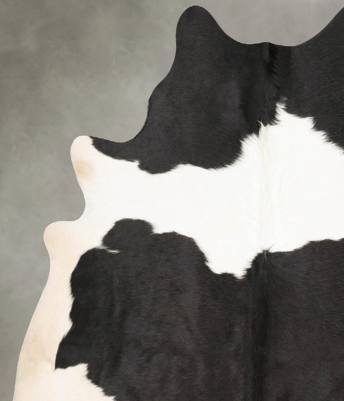 Black and White Cowhide Rug #B27567