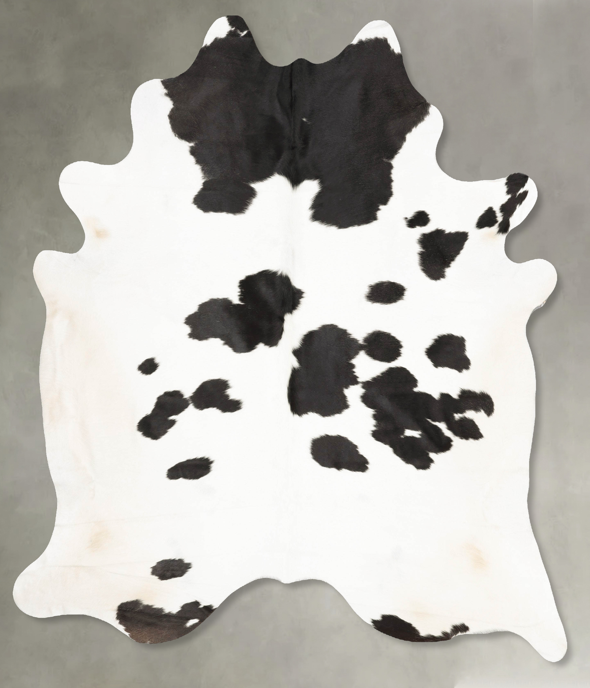 Black and White Cowhide Rug #B28003