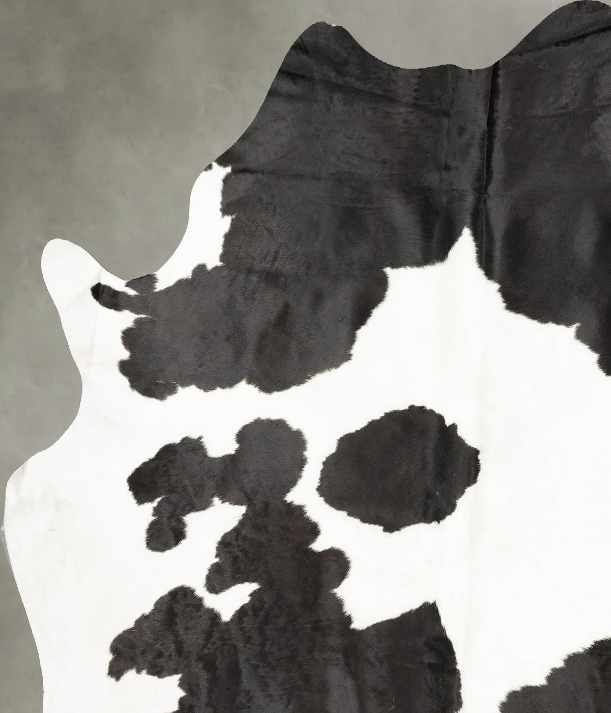 Black and White Cowhide Rug #B28201