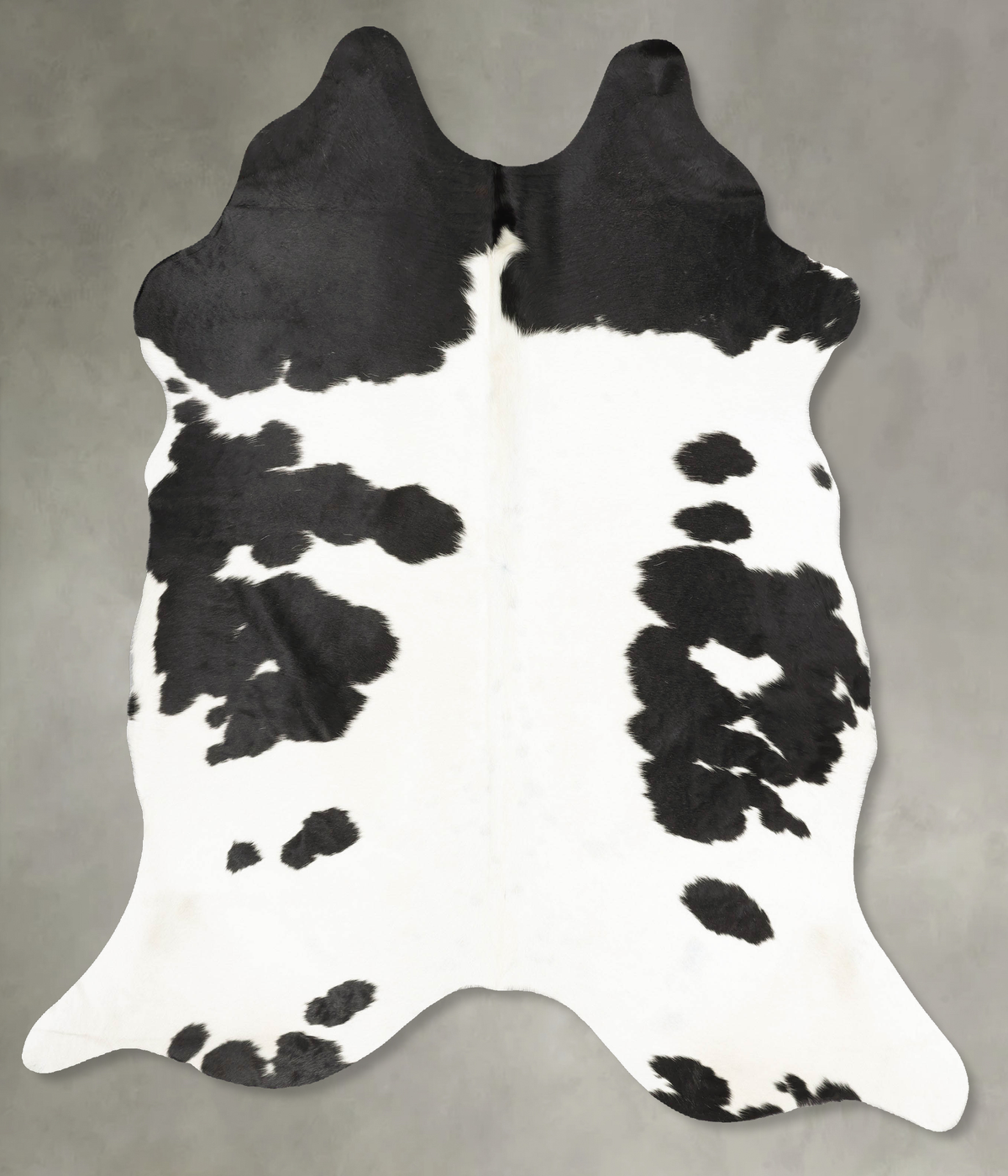 Black and White Cowhide Rug #B28203
