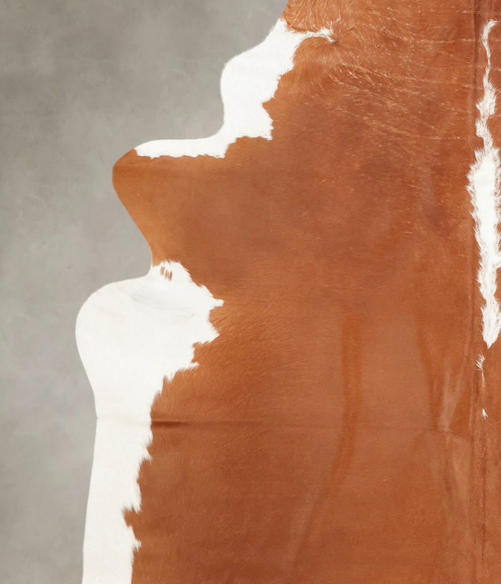 Hereford XX-Large Brazilian Cowhide Rug 8'6"H x 7'0"W #B2827 by Hudson Hides