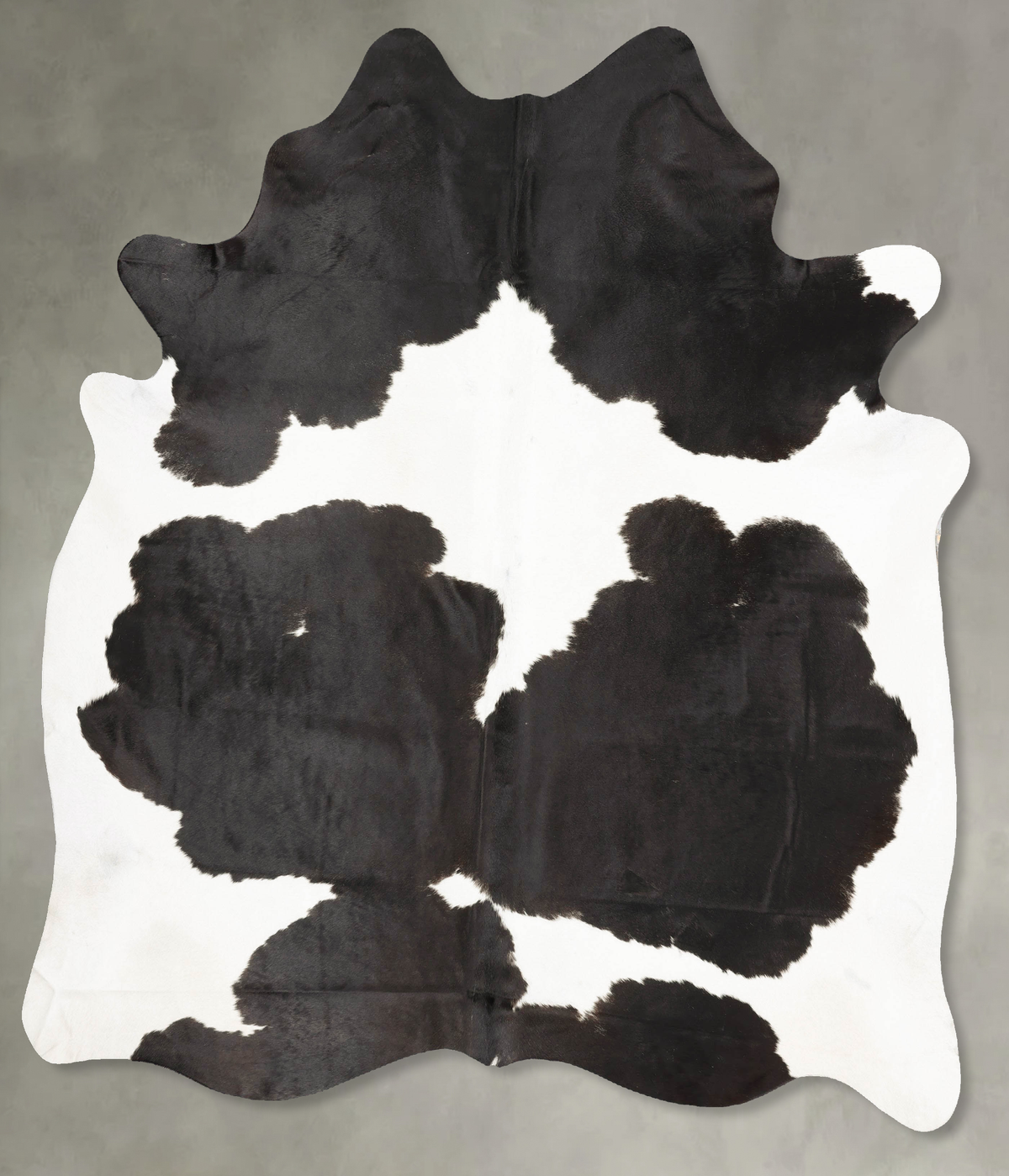 Black and White Cowhide Rug #B28277
