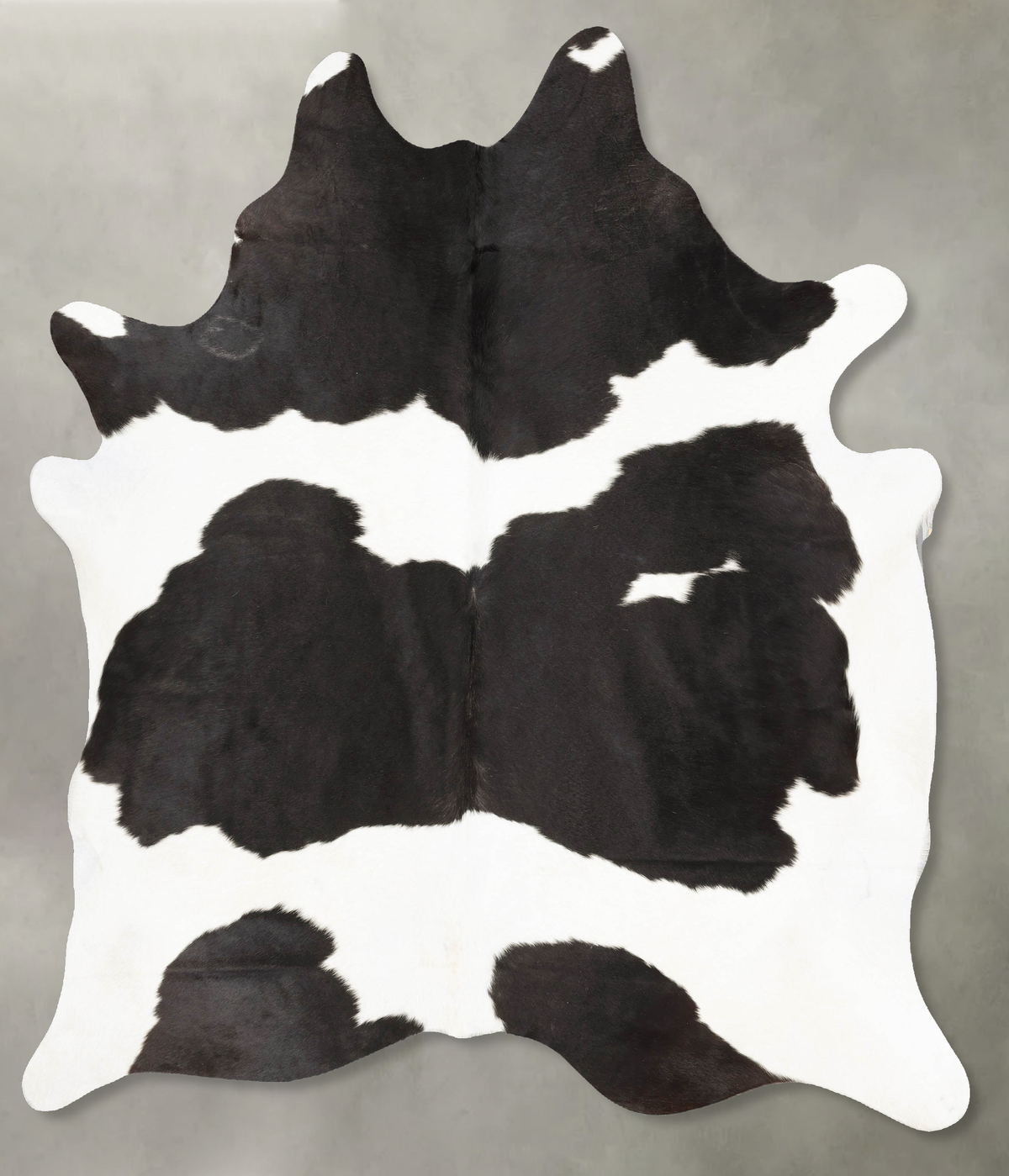 Black and White Cowhide Rug #B28278