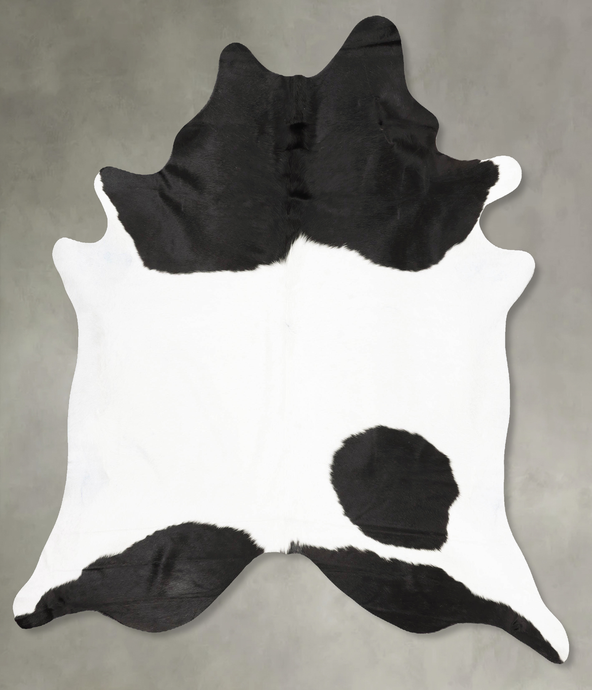 Black and White Cowhide Rug #B28335