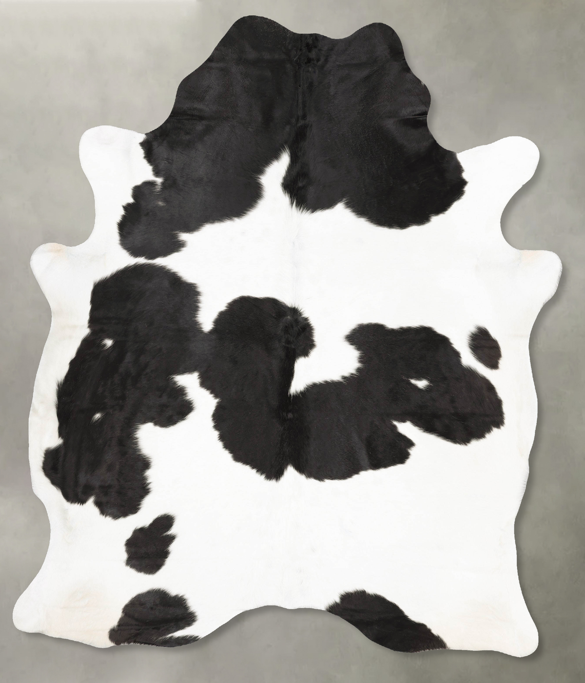 Black and White Cowhide Rug #B28337
