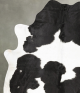 Black and White XX-Large Brazilian Cowhide Rug 8'0"H x 6'7"W #B28337 by Hudson Hides