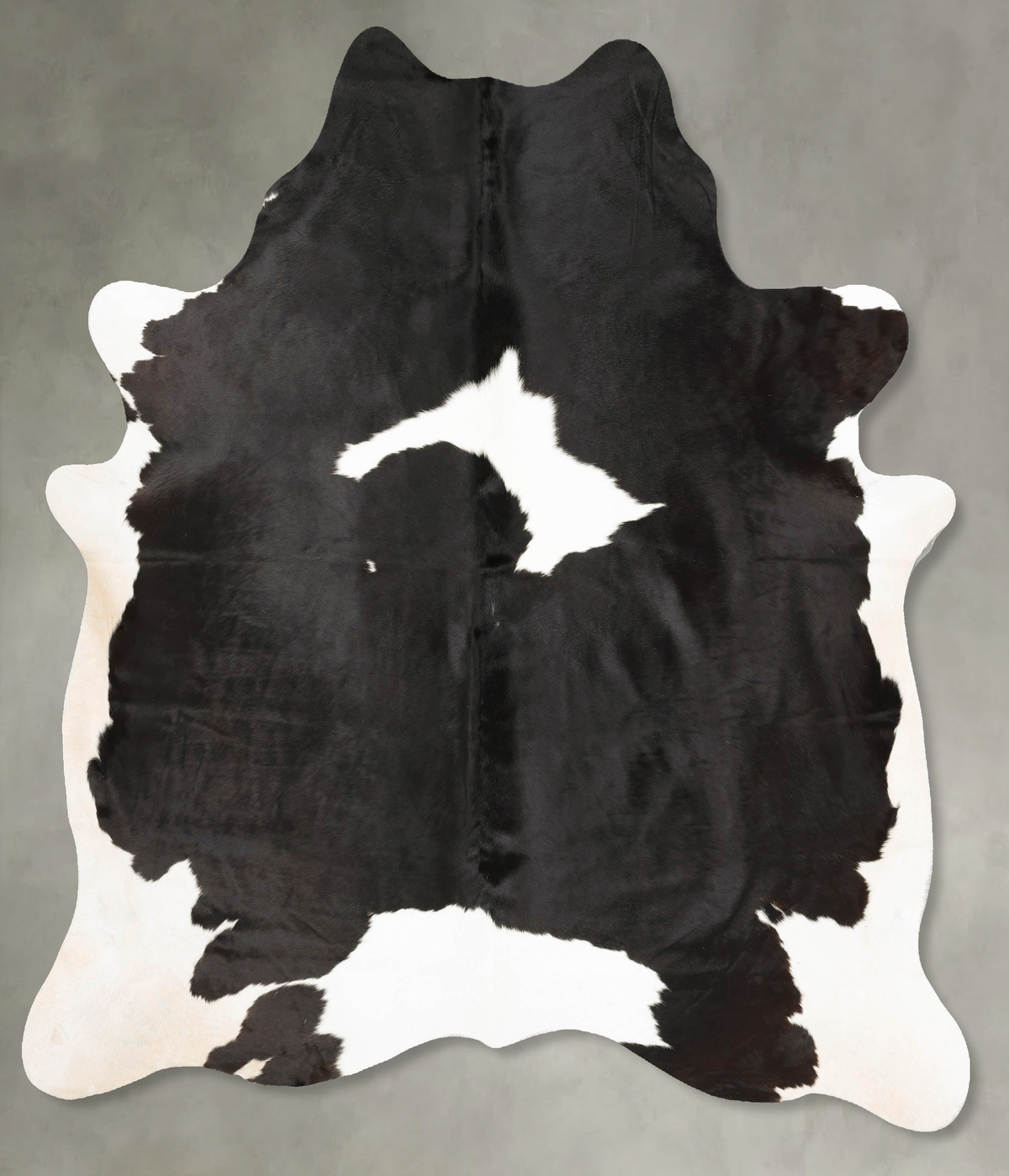Black and White Cowhide Rug #B28364