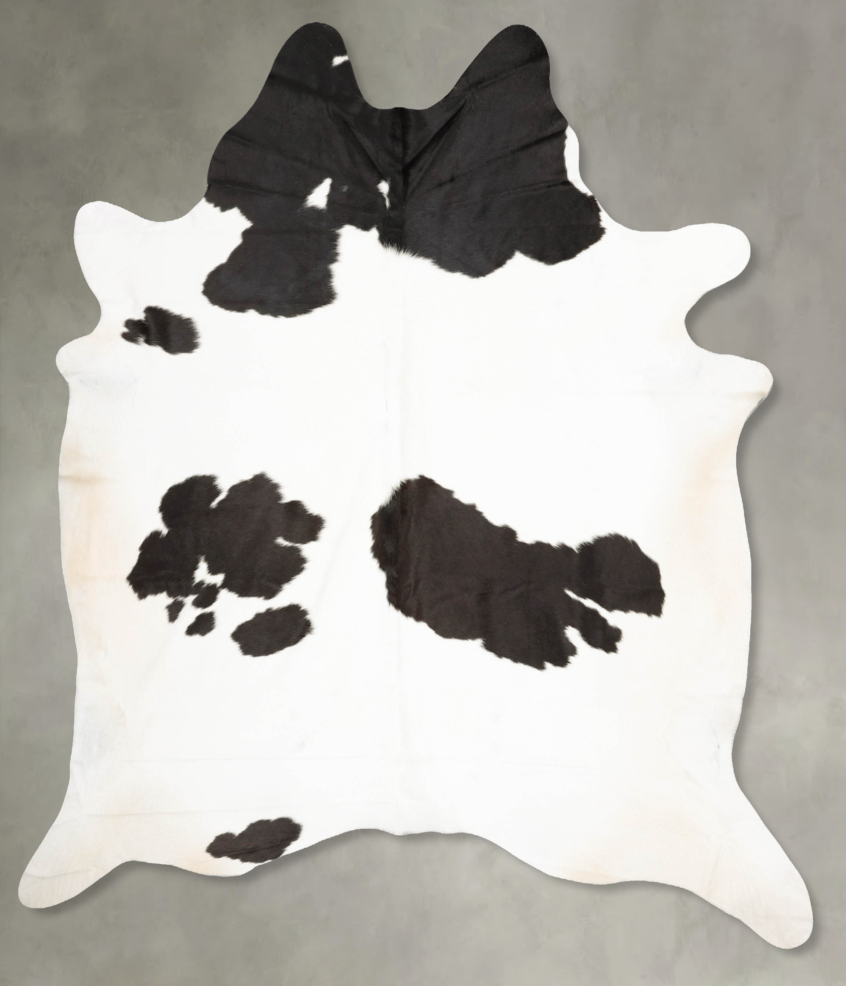 Black and White Cowhide Rug #B28375