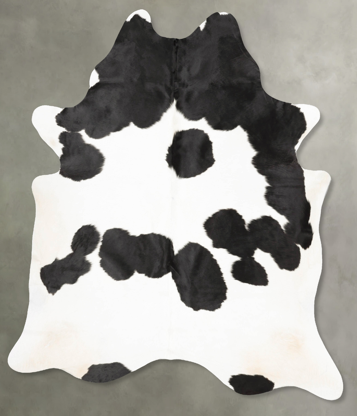 Black and White Cowhide Rug #B28575