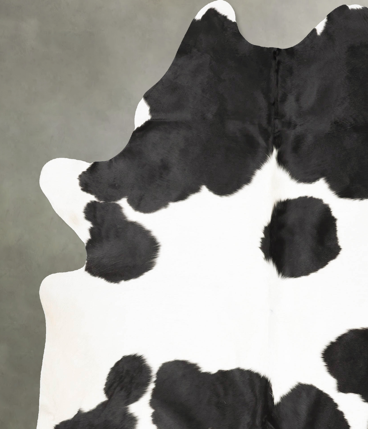 Black and White Cowhide Rug #B28575