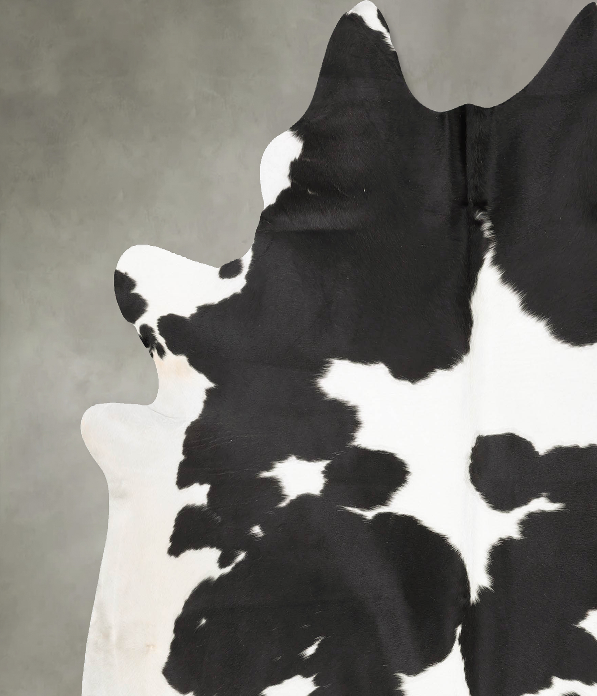 Black and White Cowhide Rug #B28608