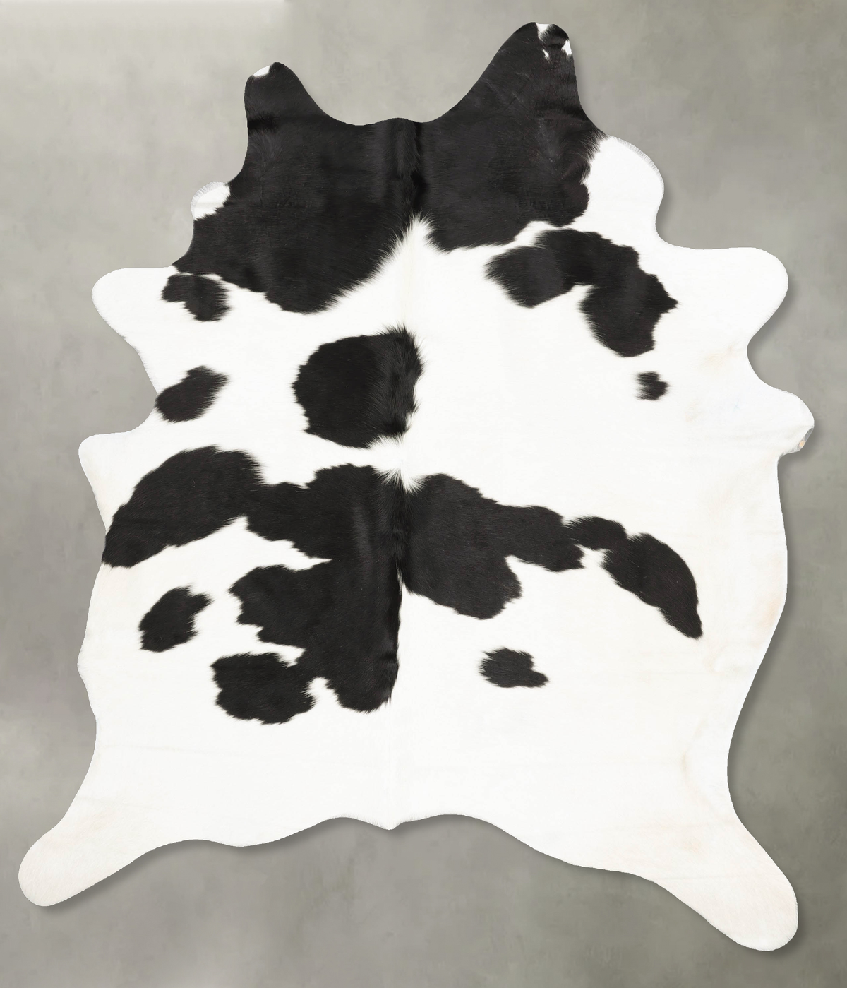 Black and White Cowhide Rug #B28633