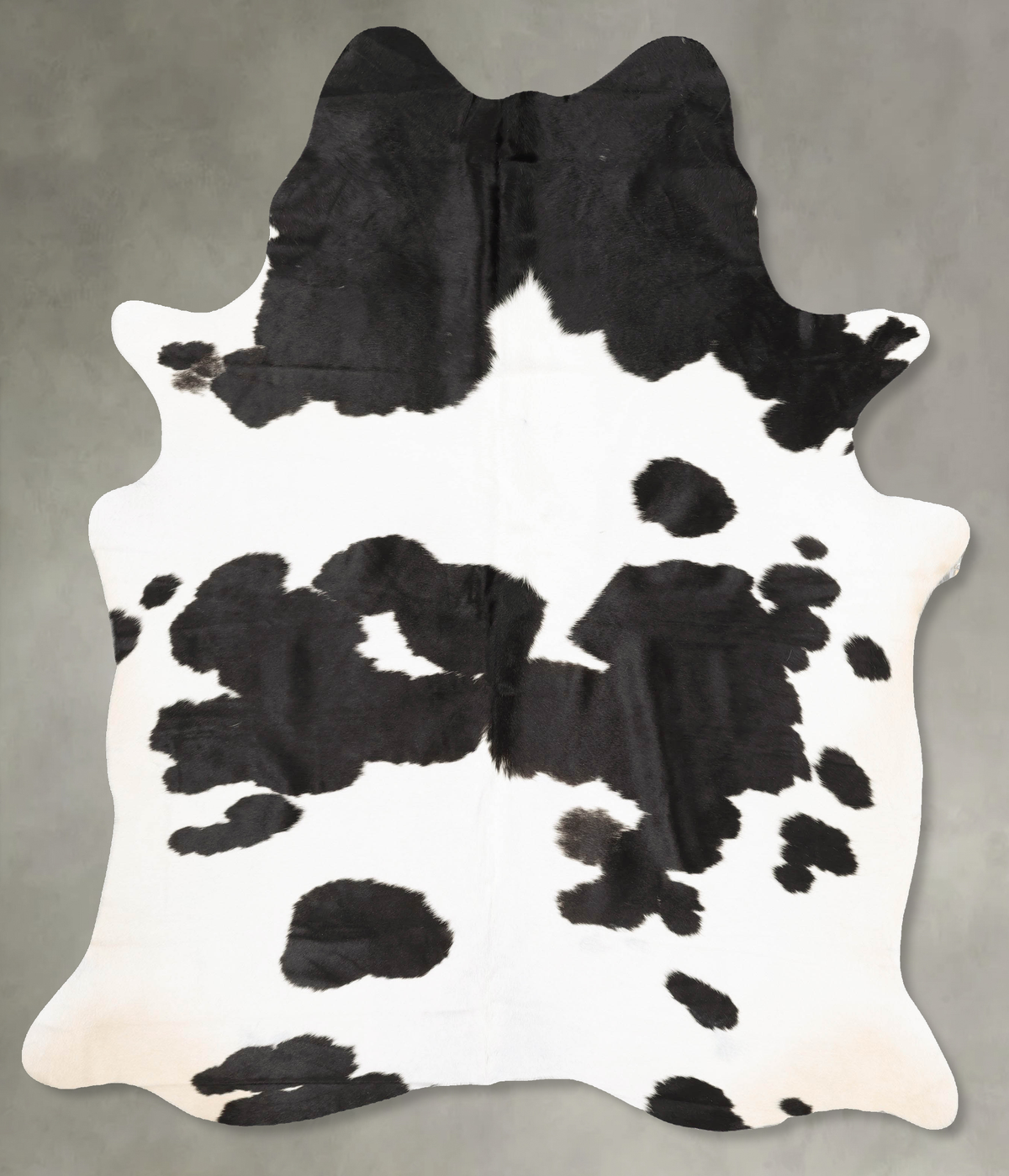 Black and White Cowhide Rug #B28634