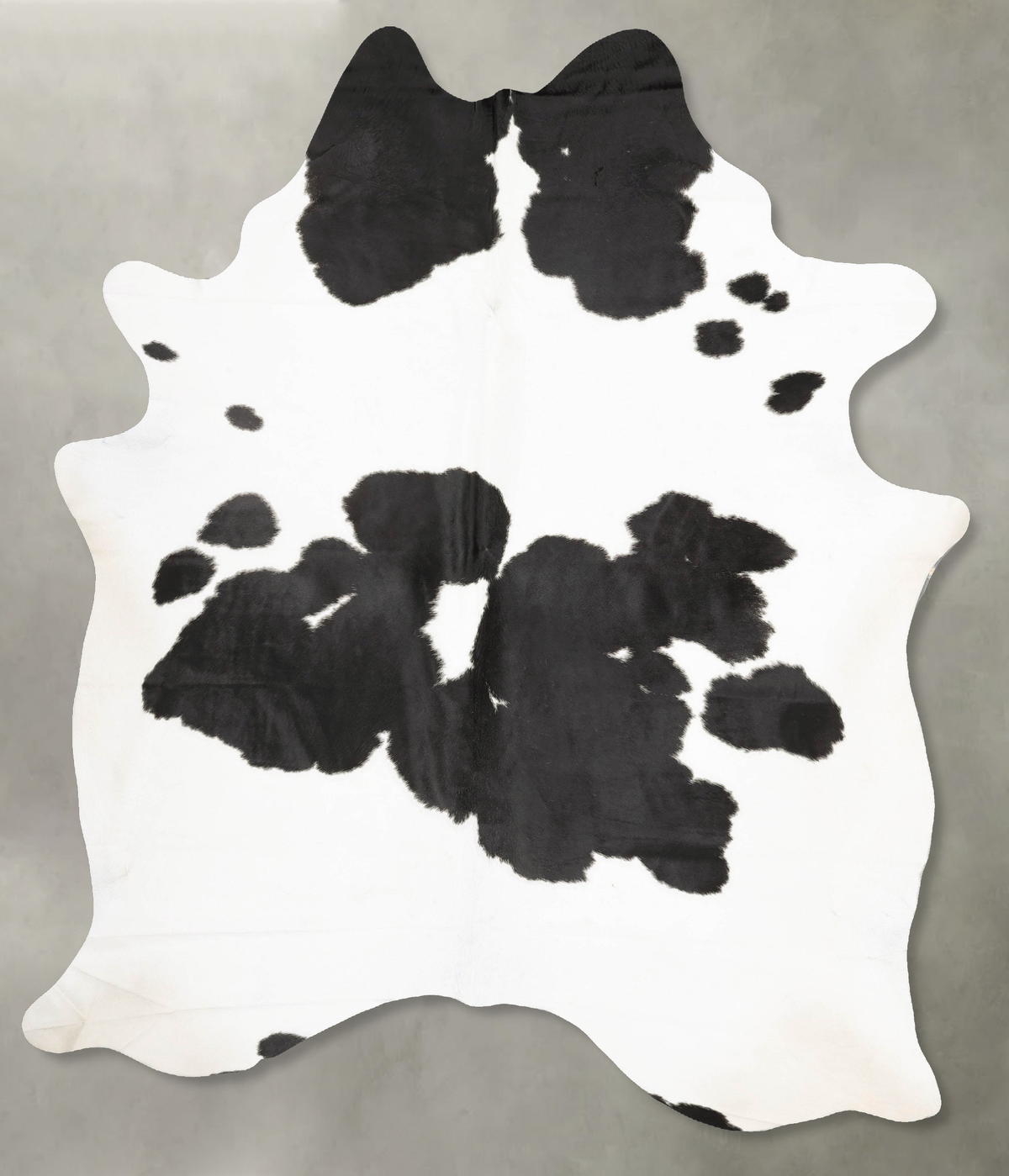 Black and White Cowhide Rug #B28652