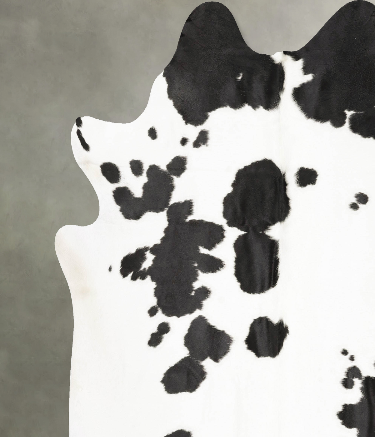 Black and White Cowhide Rug #B28667