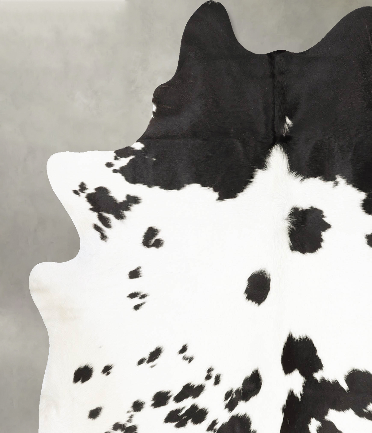 Black and White Cowhide Rug #B28670