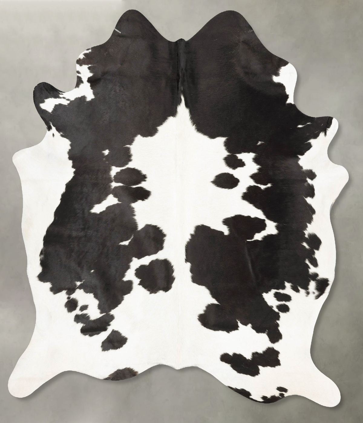 Black and White Cowhide Rug #B28876