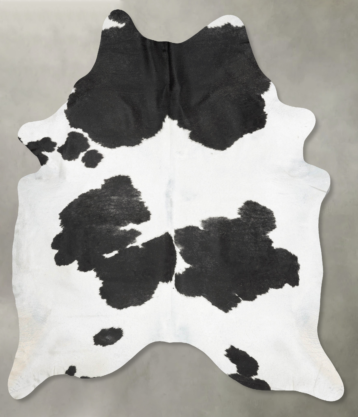 Black and White Cowhide Rug #B29149