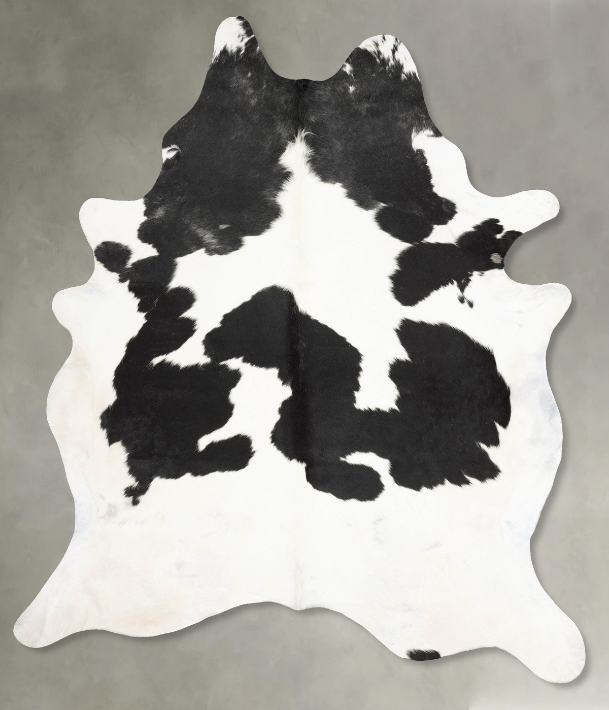 Black and White Cowhide Rug #B29185