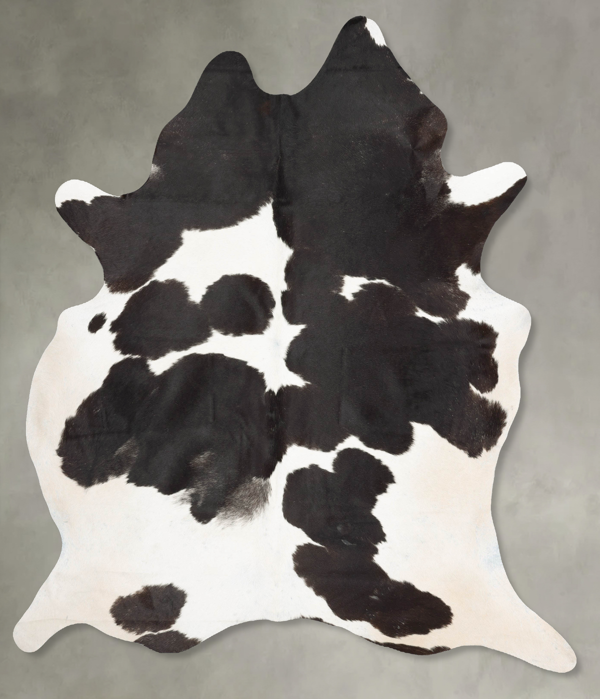 Black and White Cowhide Rug #B29243