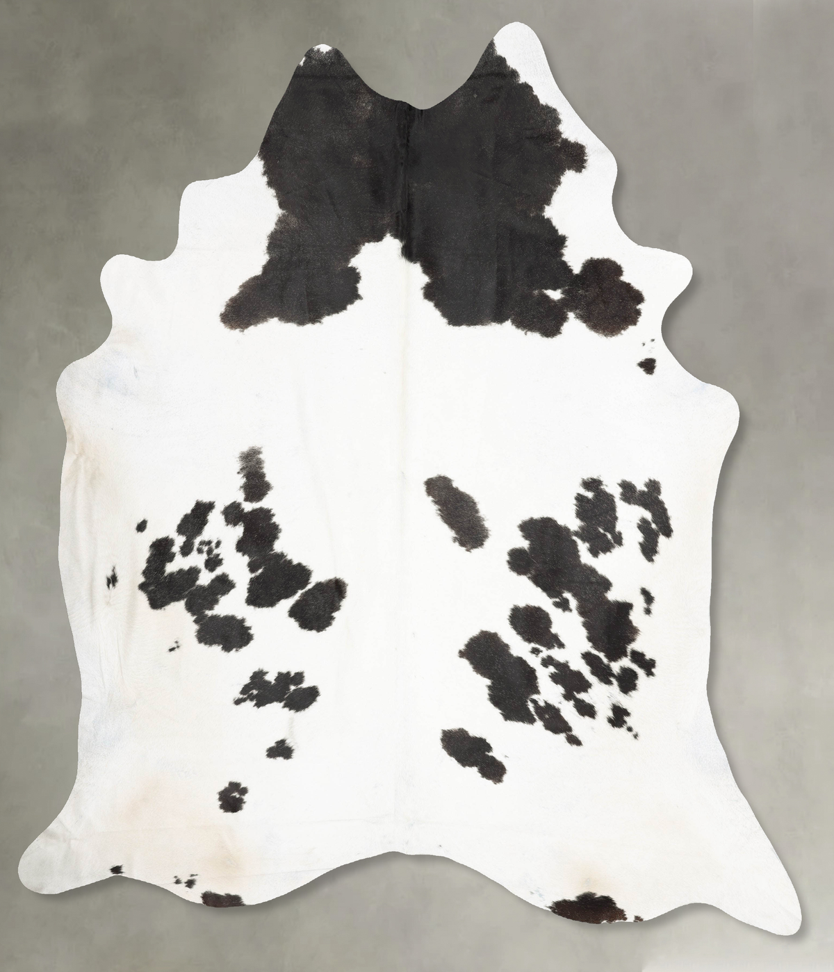 Black and White Cowhide Rug #B29317
