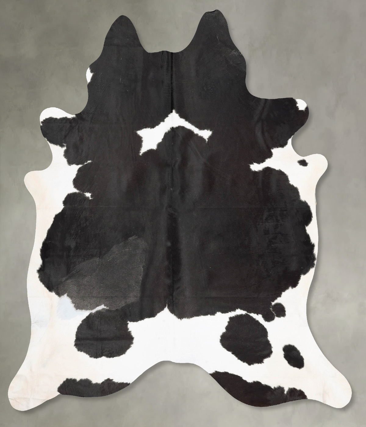Black and White Cowhide Rug #B29597