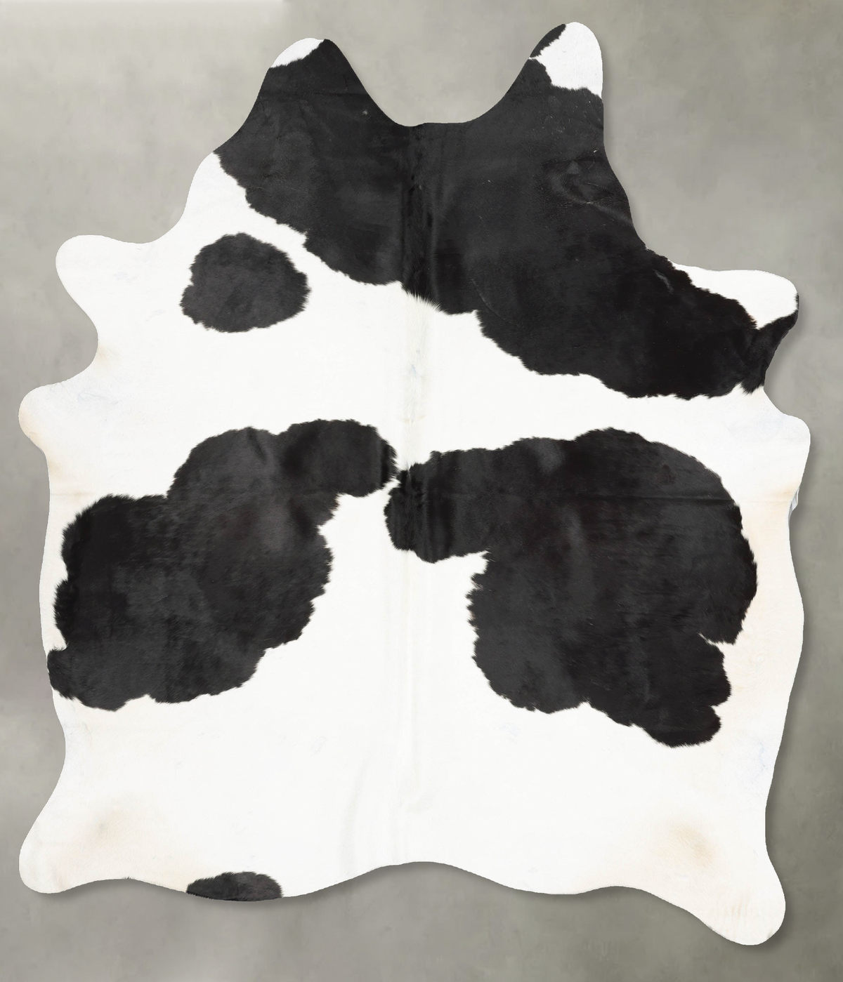 Black and White Cowhide Rug #B29600