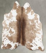 Chocolate and White Medium Brazilian Cowhide Rug 3'11"H x 4'3"W #B29933 by Hudson Hides